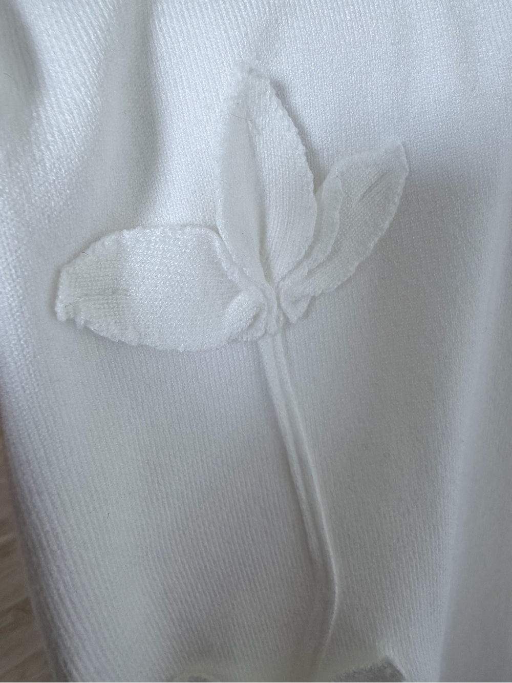 Meshki White Floral lightweight Knit Halter Midi Dress size M - Picture 5 of 6